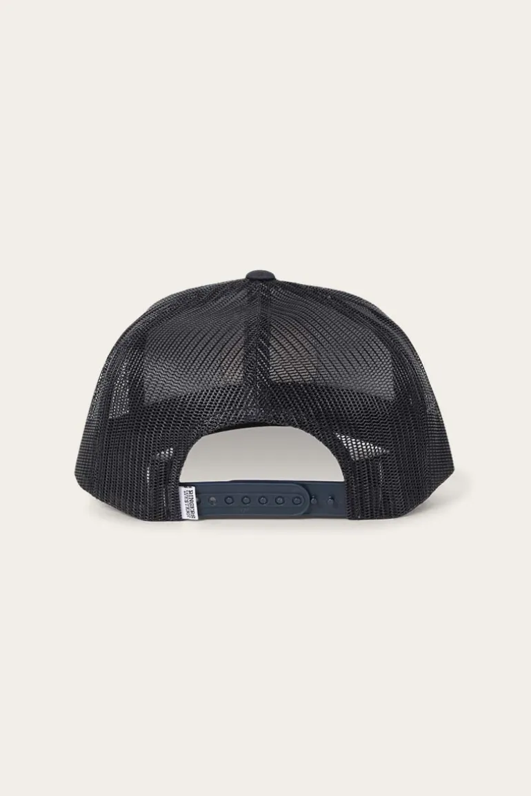 Signature Bull Trucker - Dark Navy/Clay