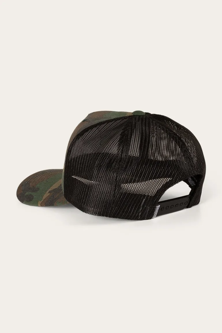 Signature Bull Trucker Cap - Camo/Black